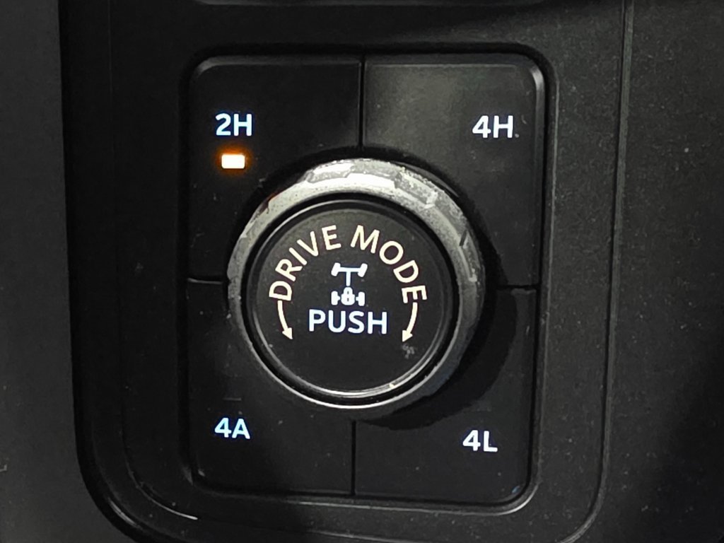 Used 2021 Ford F150 Lariat w/ Equipment Group 502A High image 34