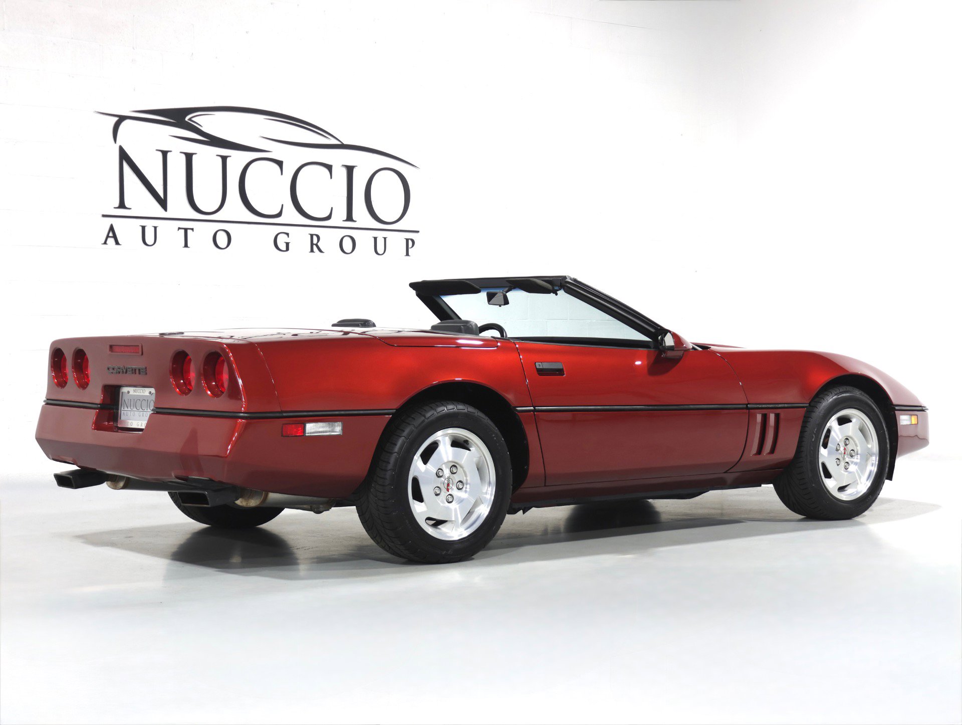 Used 1988 Chevrolet Corvette Convertible image 13