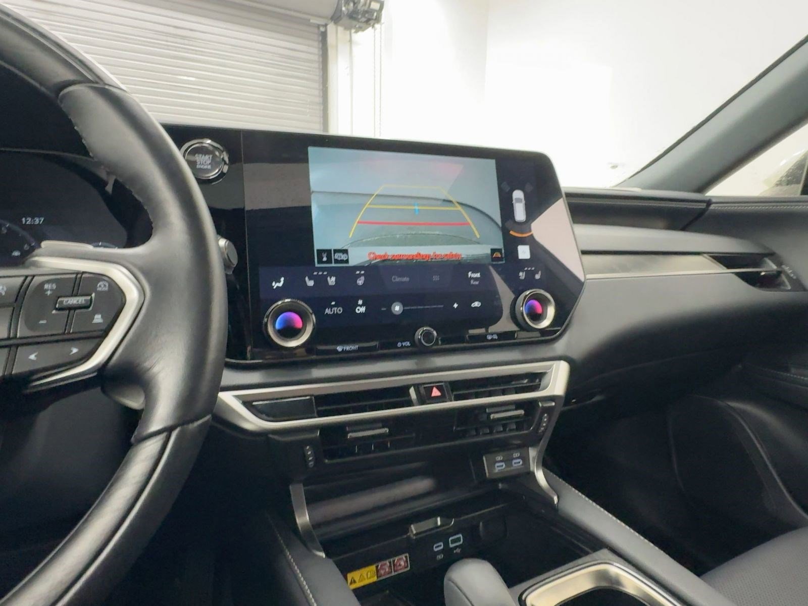 Certified 2025 Lexus RX 350 Premium w/ Accessory Package (Z1) image 24