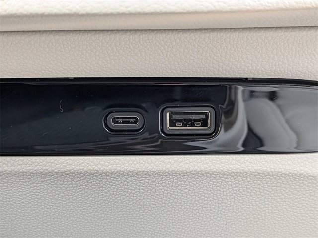 New 2026 Buick Enclave Avenir w/ Super Cruise Package image 29