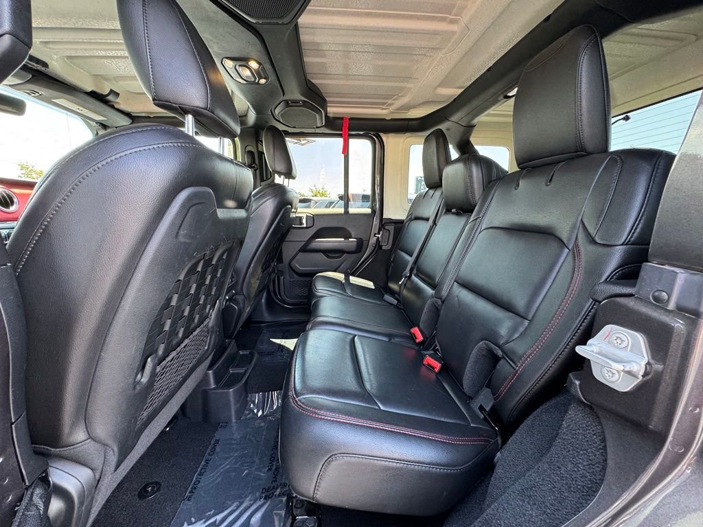 Used 2020 Jeep Wrangler Unlimited Rubicon AWD/4WD image 35