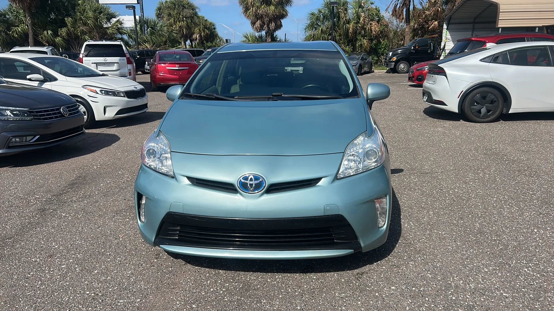 Used 2015 Toyota Prius Four image 2
