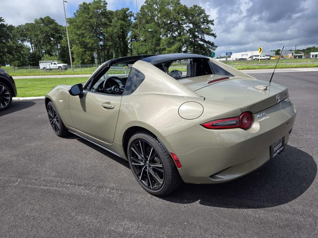 Used 2024 MAZDA MX-5 Miata RF Grand Touring image 5
