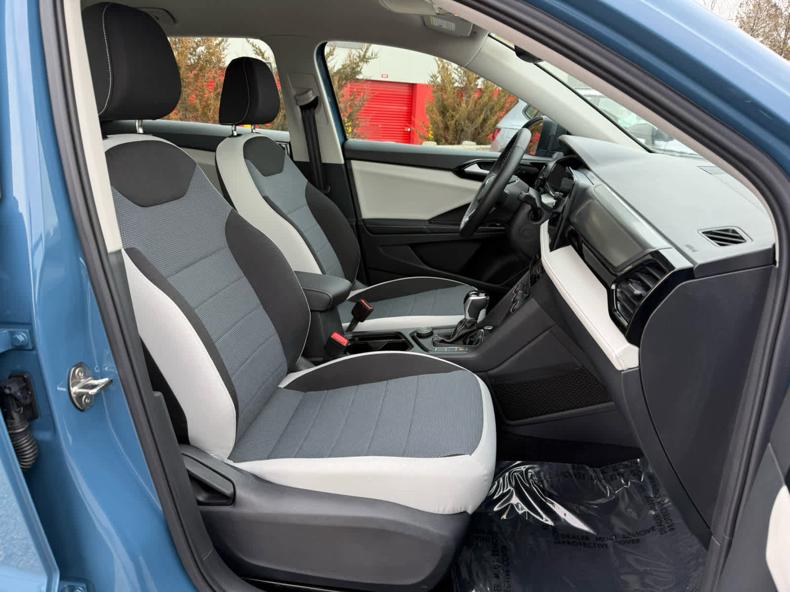 Used 2025 Volkswagen Taos S image 10