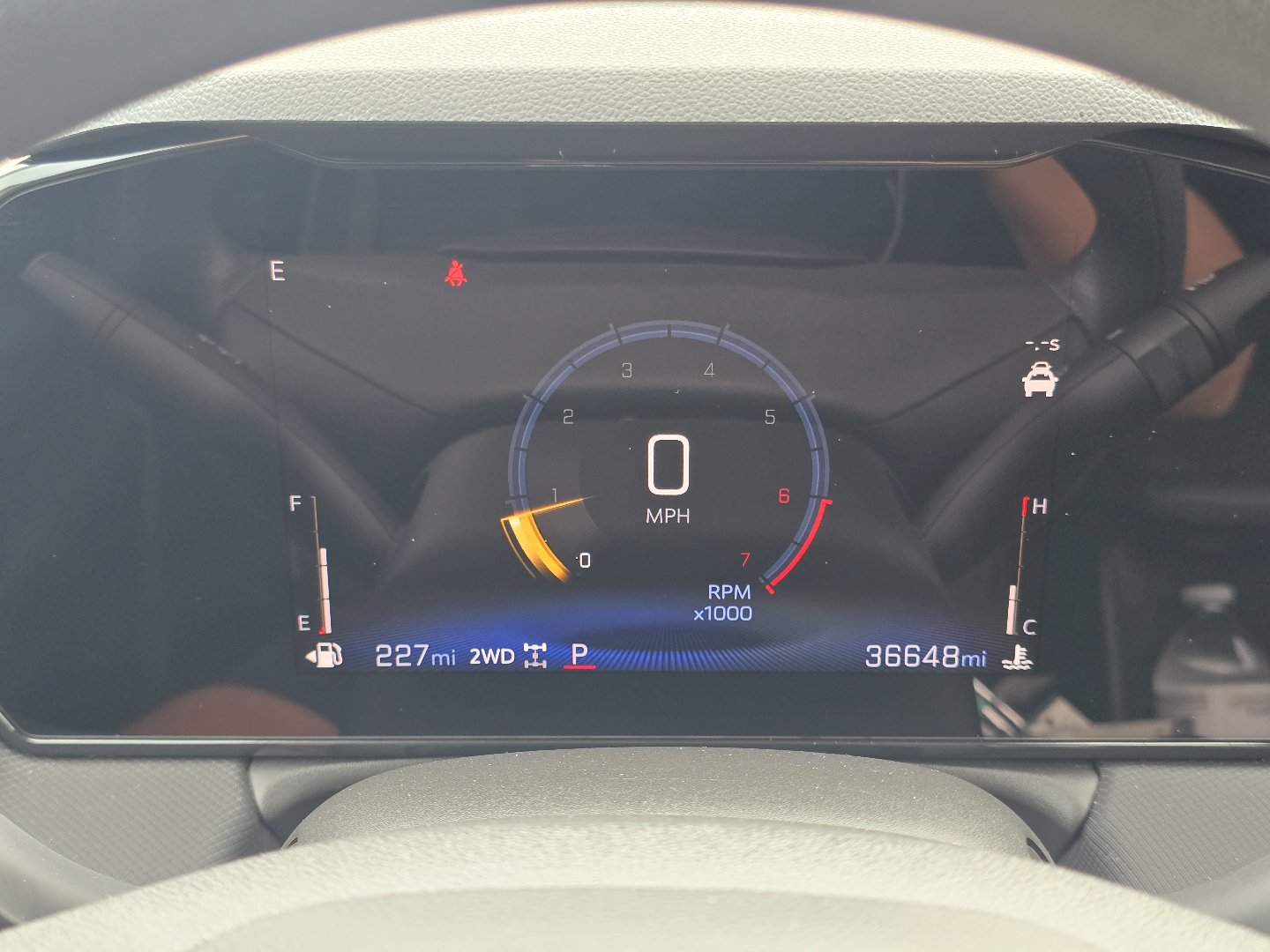 Used 2025 Chevrolet TrailBlazer LT AWD/4WD image 29