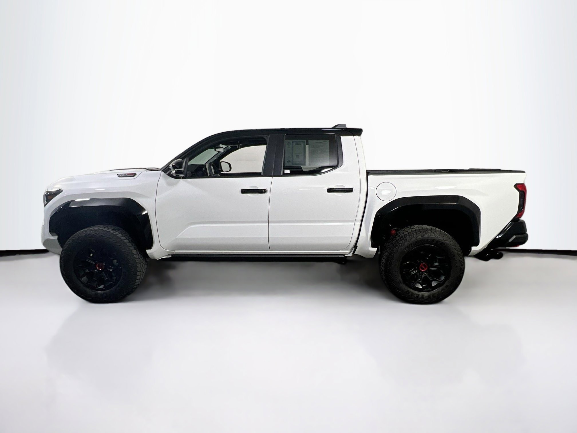 Used 2025 Toyota Tacoma TRD Pro image 8