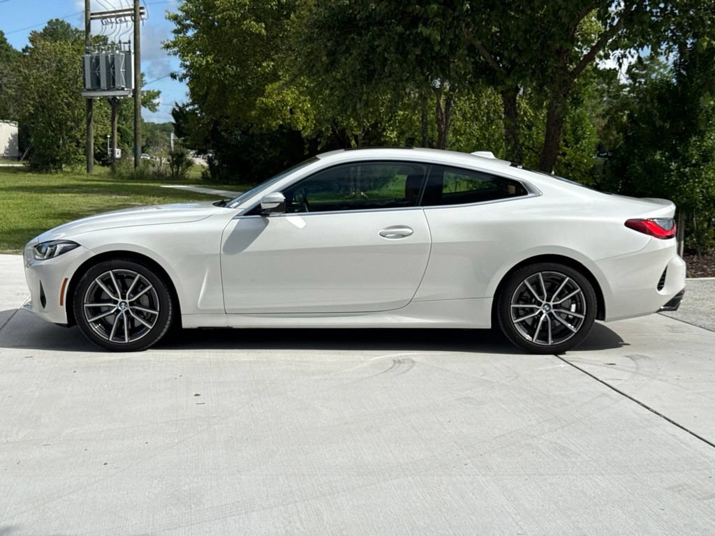 Used 2025 BMW 430i xDrive Coupe w/ Premium Package AWD/4WD image 4