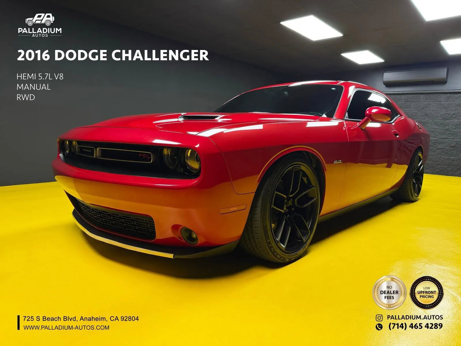 Used 2016 Dodge Challenger R/T RWD image 1
