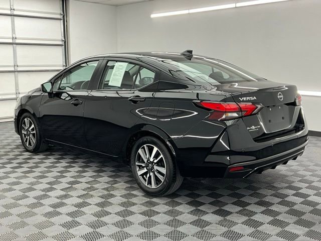 Used 2025 Nissan Versa SV image 20