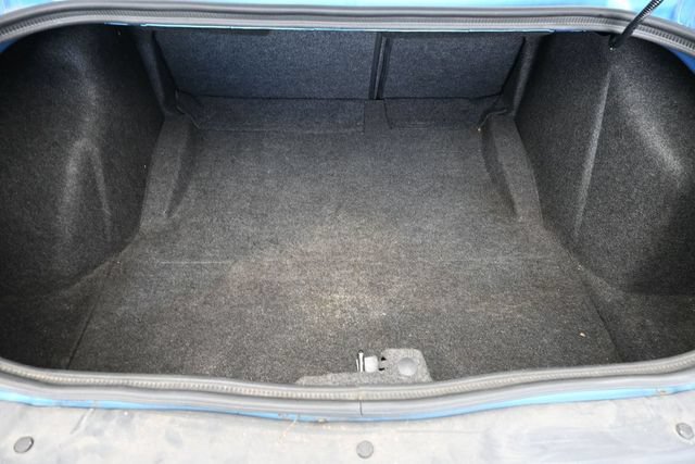Used 2015 Dodge Challenger R/T Plus RWD image 29