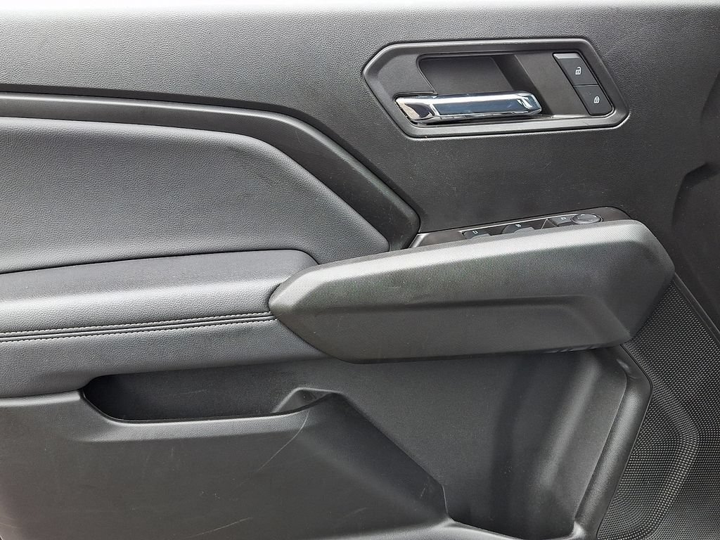 Used 2024 Chevrolet Colorado LT w/ LT Convenience Package AWD/4WD image 12