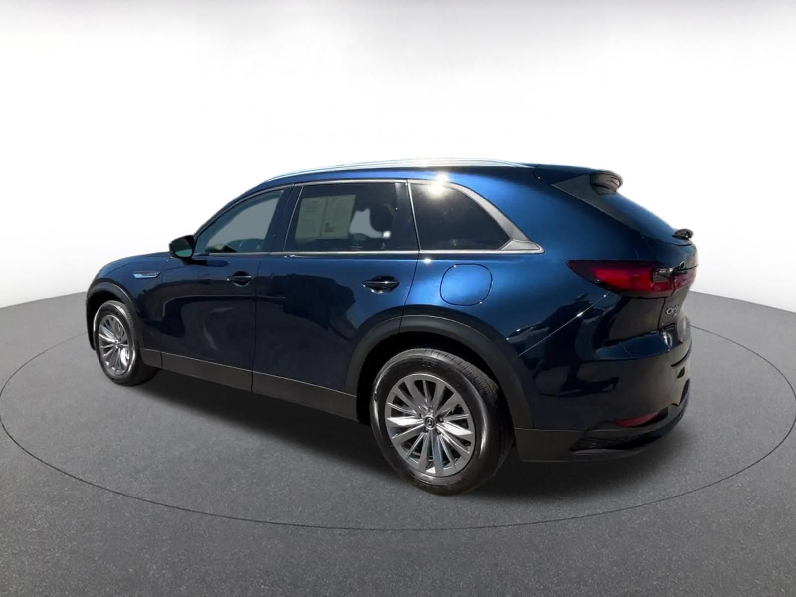 Used 2025 MAZDA CX-90 3.3 Turbo w/ Preferred Package AWD/4WD image 9