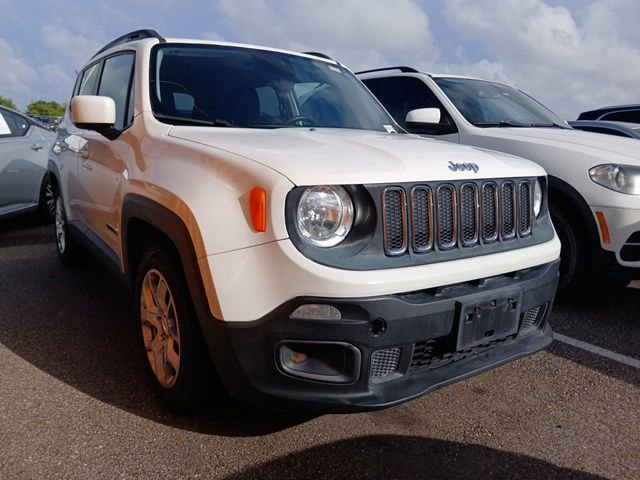 Used 2017 Jeep Renegade Latitude FWD video 1