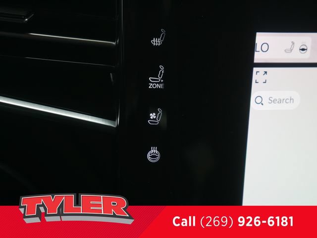 Used 2022 Jeep Wagoneer Series III w/ Premium Group I AWD/4WD image 49