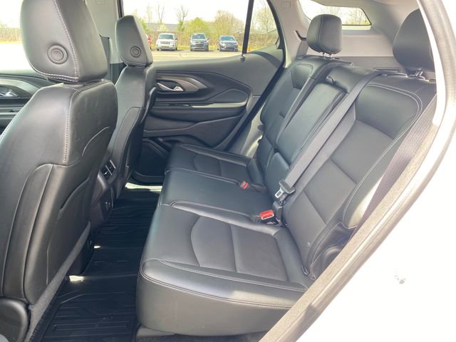 Certified 2024 GMC Terrain SLT w/ LPO, Floor Liner Package AWD/4WD image 17