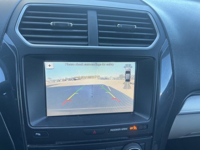 Used 2018 Ford Explorer XLT w/ Equipment Group 202A image 14