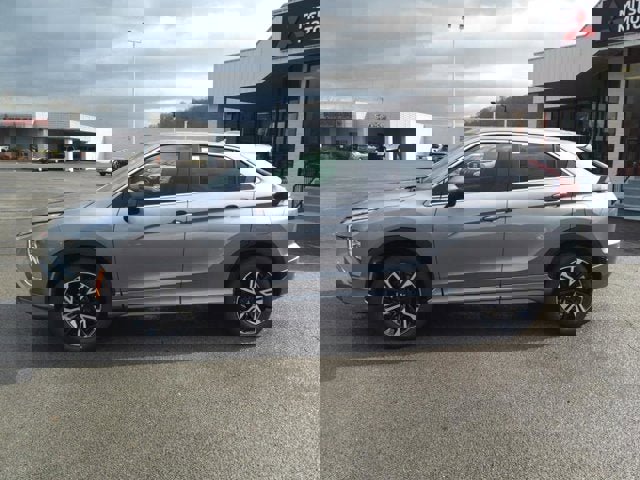 New 2025 Mitsubishi Eclipse Cross SEL video 2