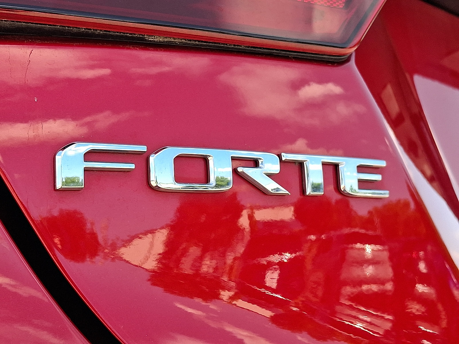 Used 2020 Kia Forte LXS FWD image 30