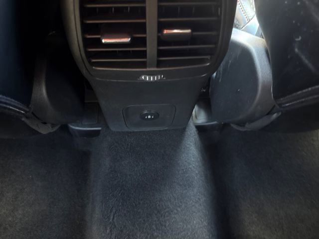 Used 2025 Ford Escape ST-Line Select AWD/4WD image 22