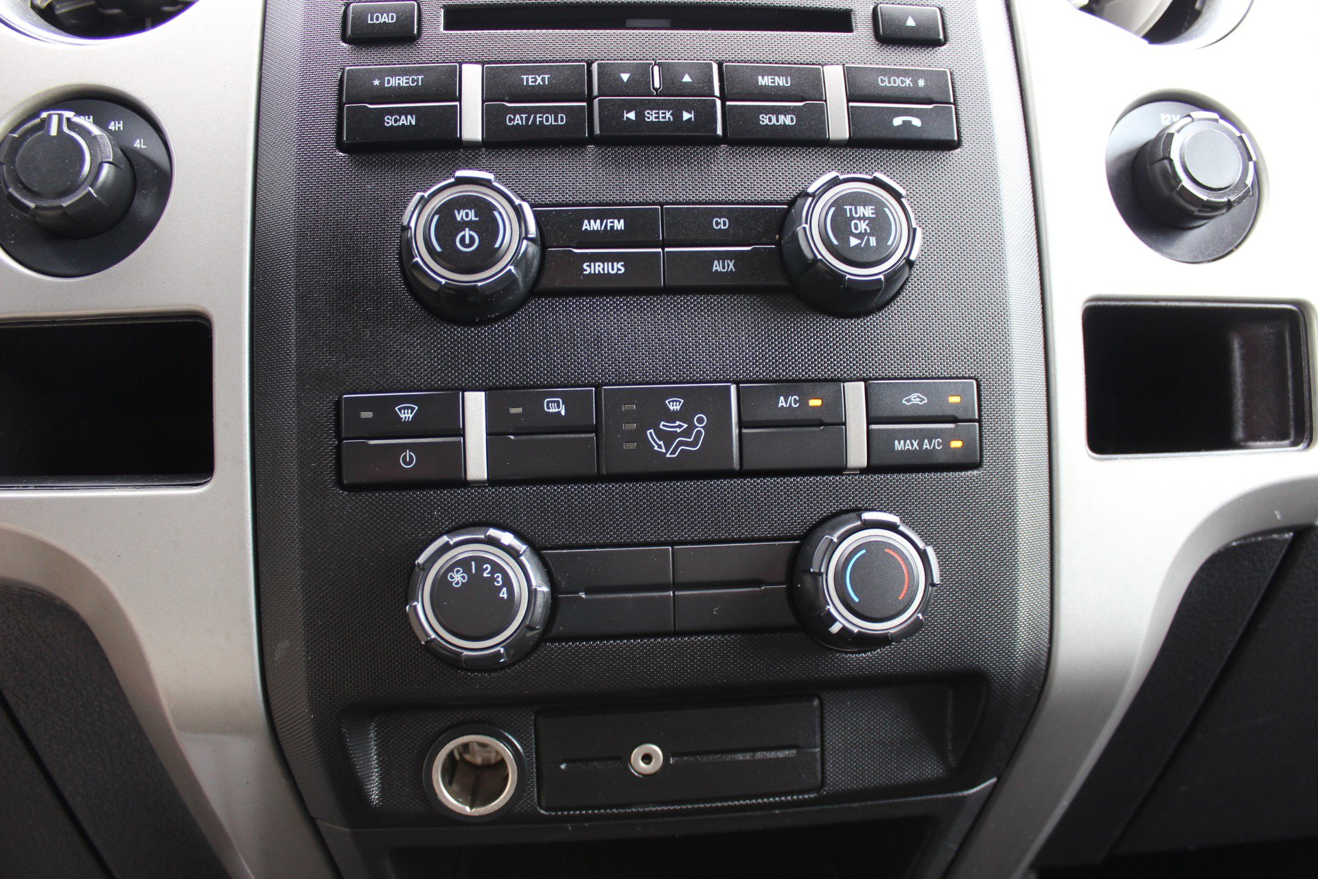 Used 2011 Ford F150 XLT w/ XTR Pkg AWD/4WD image 28