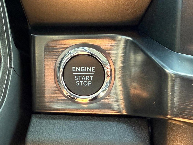 New 2025 Ford F350 Lariat w/ Chrome Package image 11
