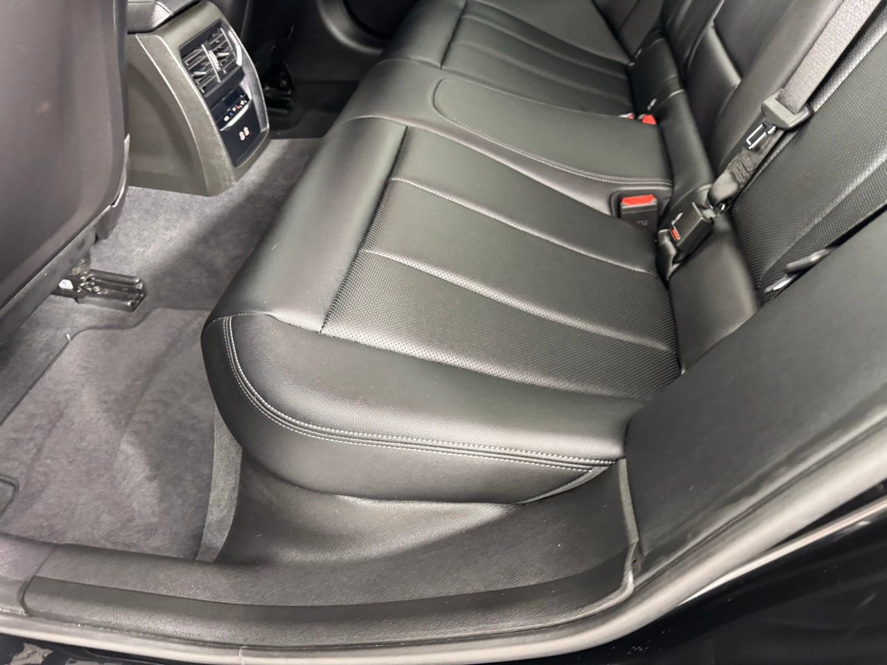 Used 2025 BMW 330i 330i image 26