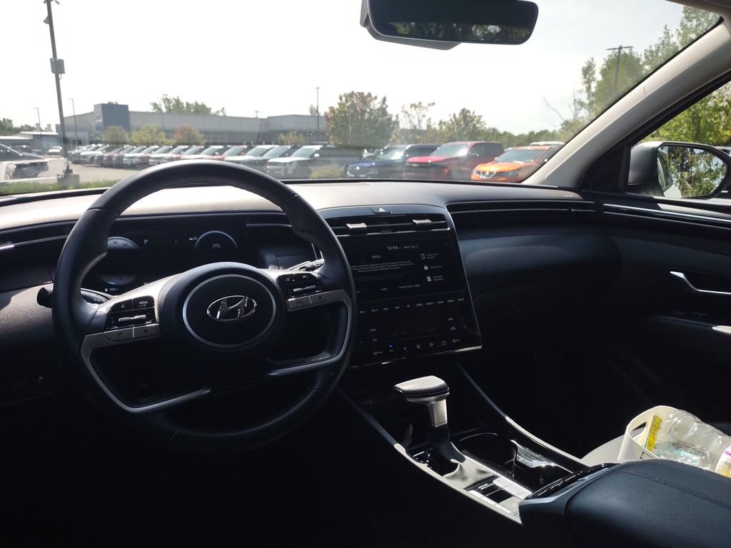 Used 2024 Hyundai Tucson SEL w/ Convenience Package AWD/4WD image 9