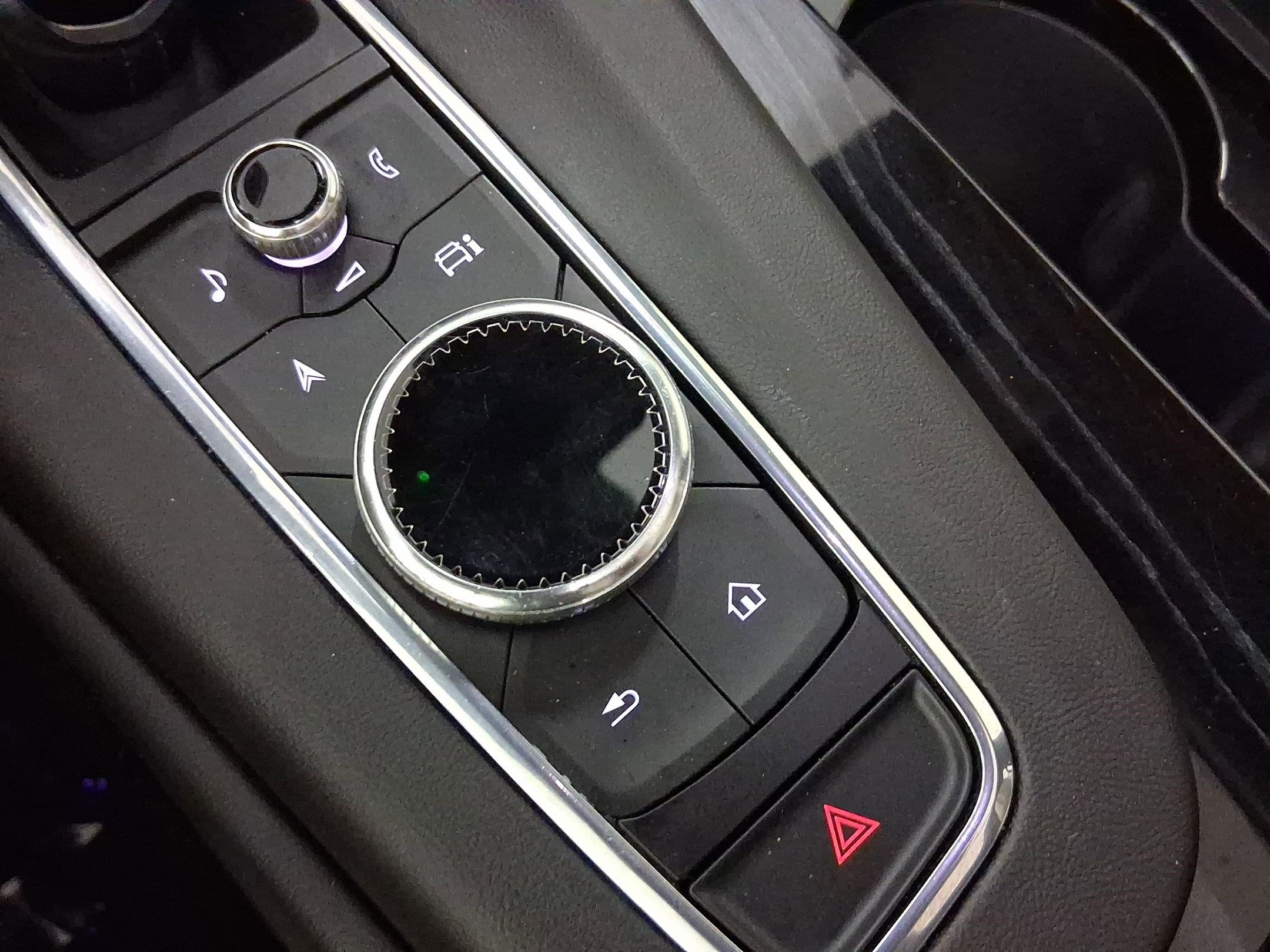 Used 2021 Cadillac Escalade Sport w/ Driver Assist Tech Package image 17