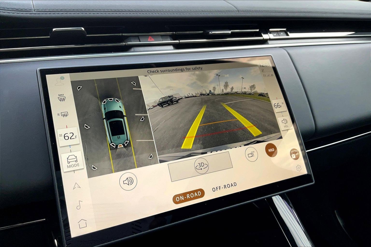 Used 2024 Land Rover Range Rover Sport SE image 15