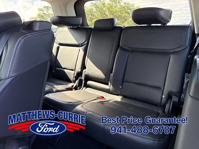 New 2026 Ford Expedition Platinum AWD/4WD image 12