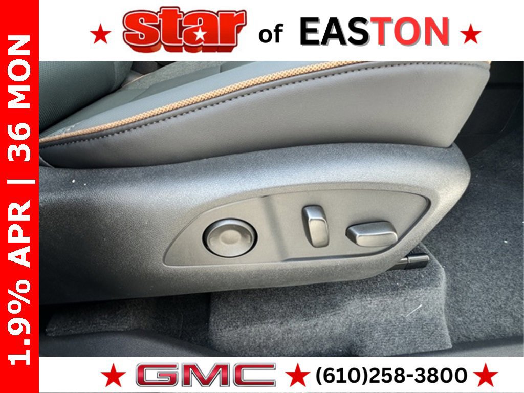 New 2026 GMC Acadia AT4 image 10