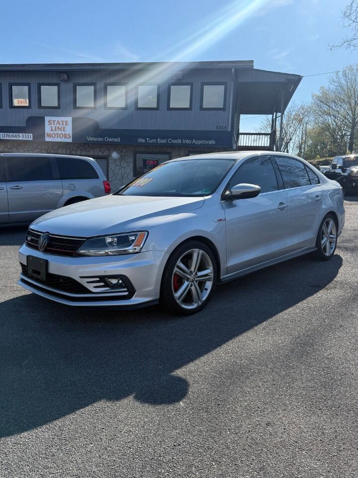 Used 2016 Volkswagen Jetta GLI SE image 1