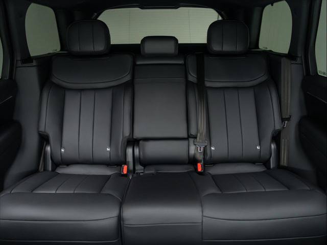 New 2026 Land Rover Range Rover SE AWD/4WD image 17