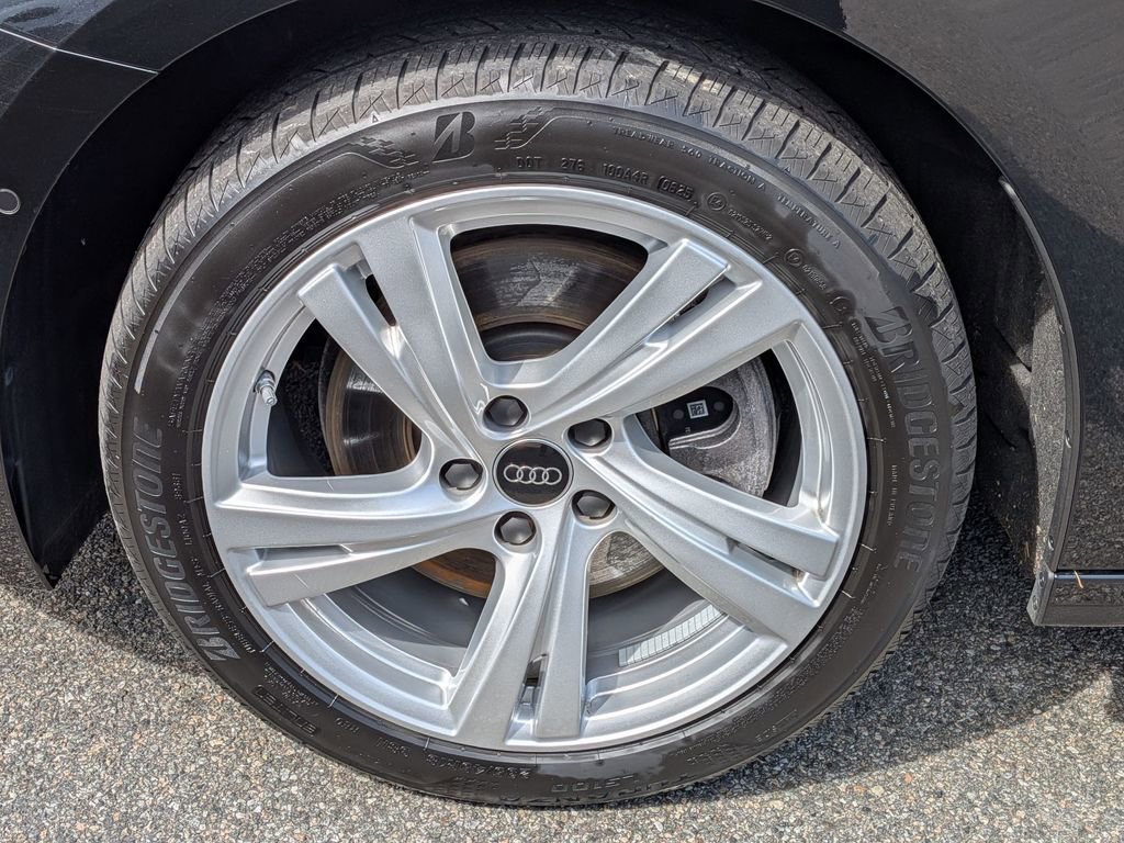 Used 2025 Audi A5 2.0T Premium w/ Convenience Package image 9