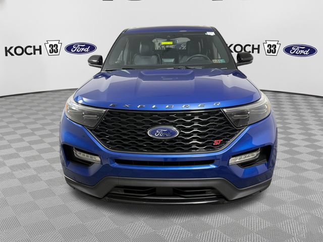 Used 2022 Ford Explorer ST w/ Equipment Group 401A AWD/4WD image 2