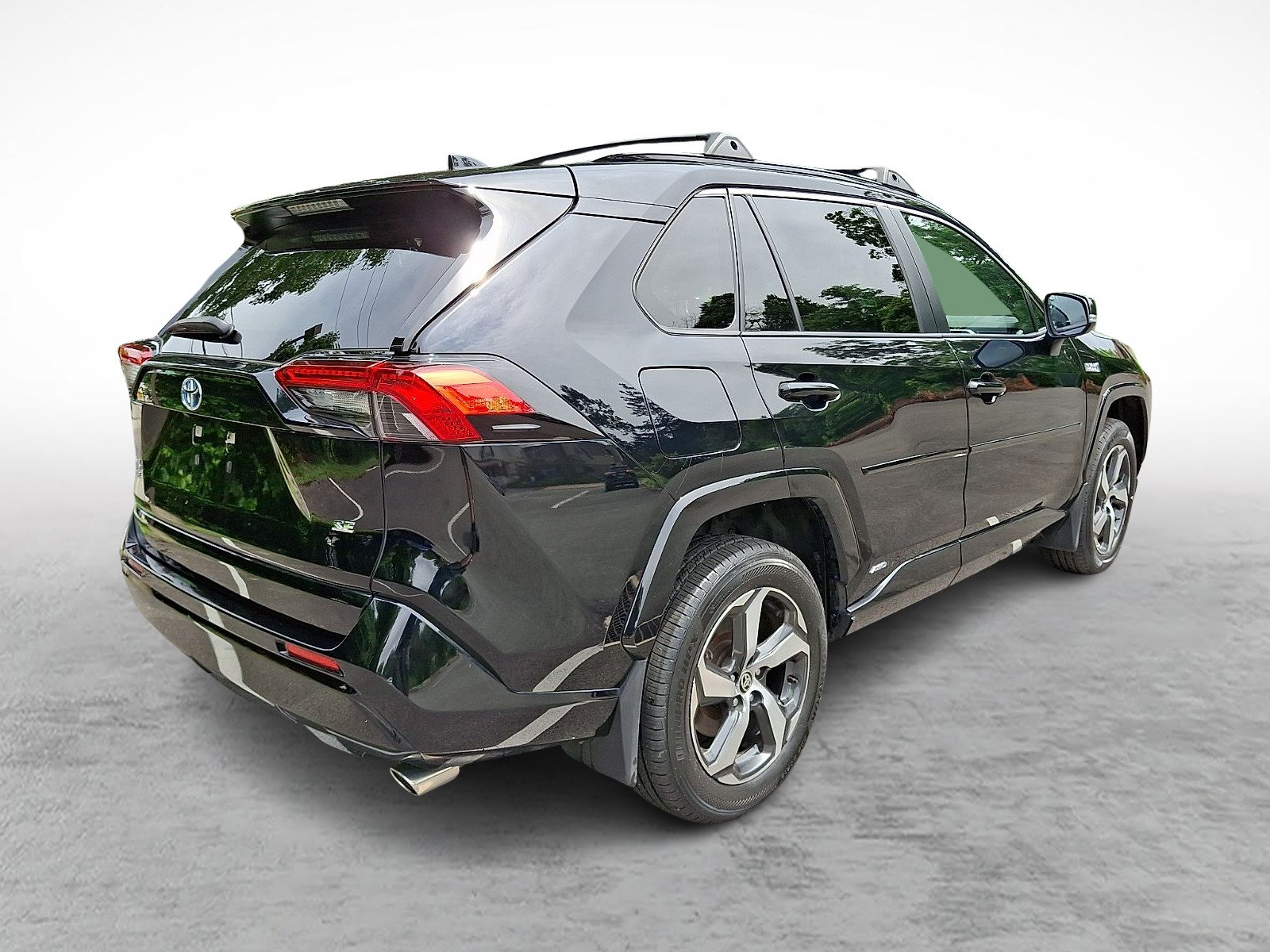 Used 2022 Toyota RAV4 SE AWD/4WD image 6