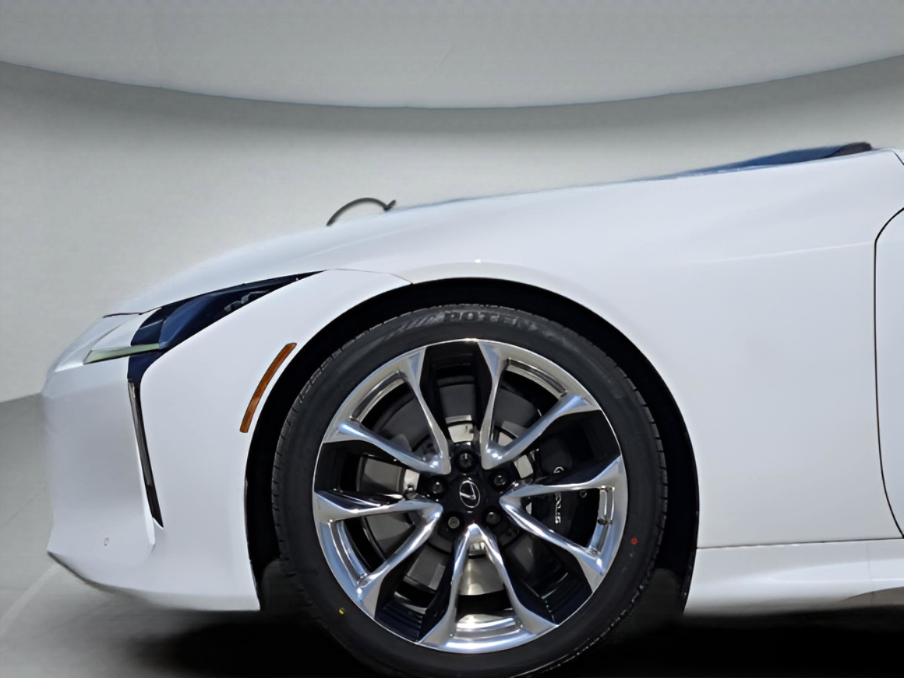 Used 2018 Lexus LC 500 Coupe RWD image 37