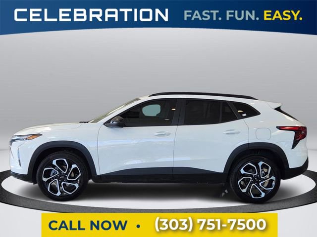 Certified 2025 Chevrolet Trax RS w/ Driver Confidence Package image 2