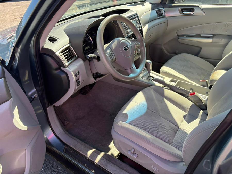 Used 2010 Subaru Forester 2.5X Premium image 5