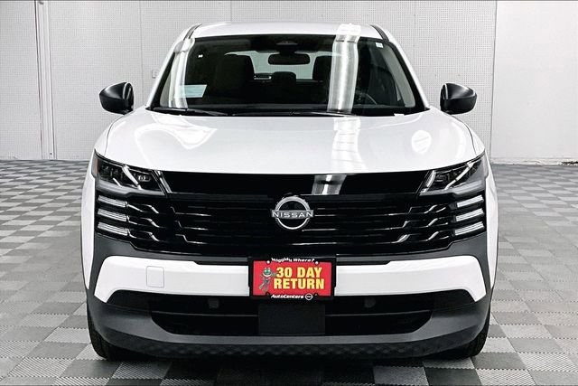 New 2026 Nissan Kicks S image 16