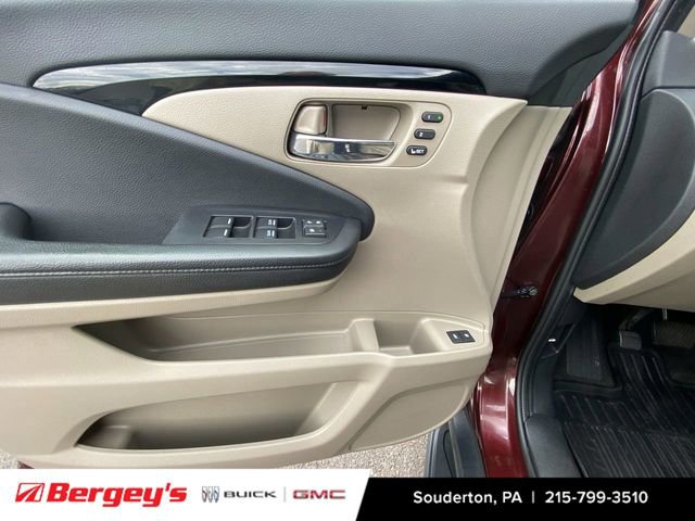 Used 2020 Honda Pilot Touring image 25