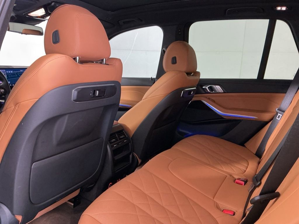 Certified 2024 BMW X5 sDrive40i w/ Parking Assistance Package RWD image 24