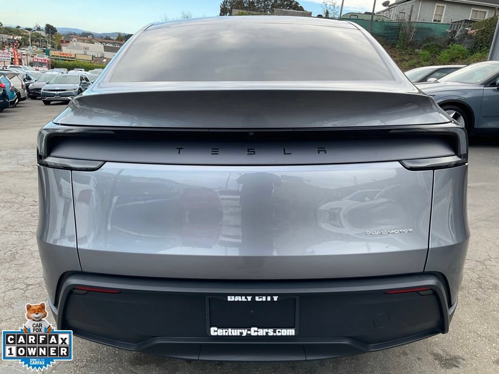 Used 2026 Tesla Model Y Long Range AWD/4WD image 4