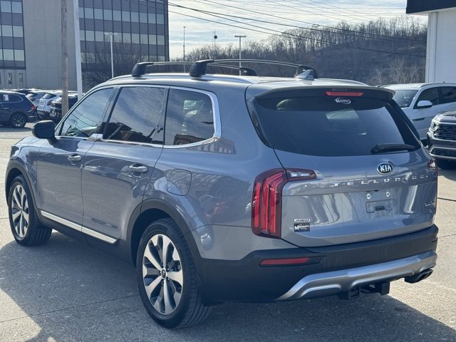 Used 2020 Kia Telluride EX w/ EX Premium Package image 3