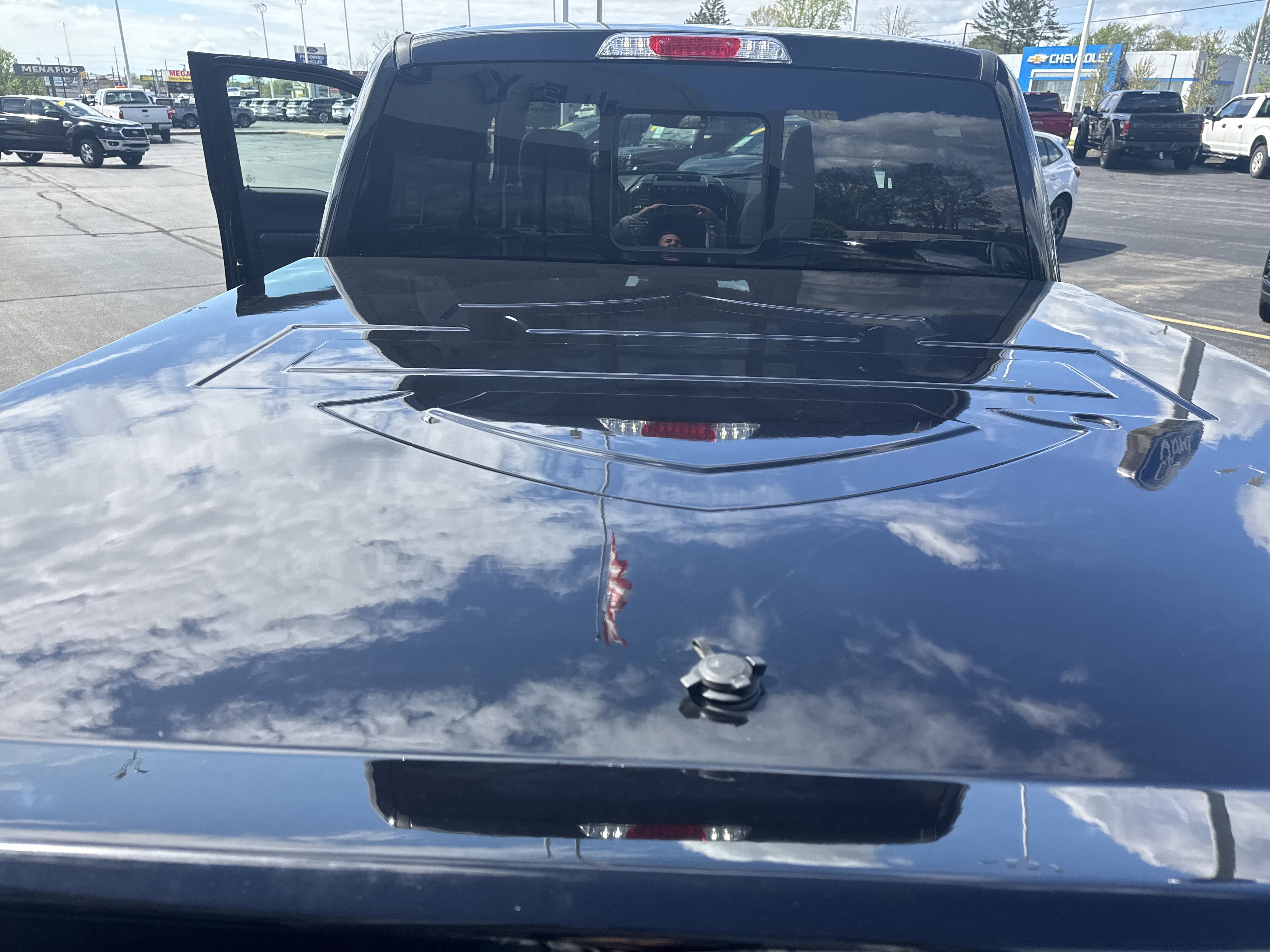 Used 2019 Ford F150 Lariat w/ Equipment Group 502A Luxury AWD/4WD image 12