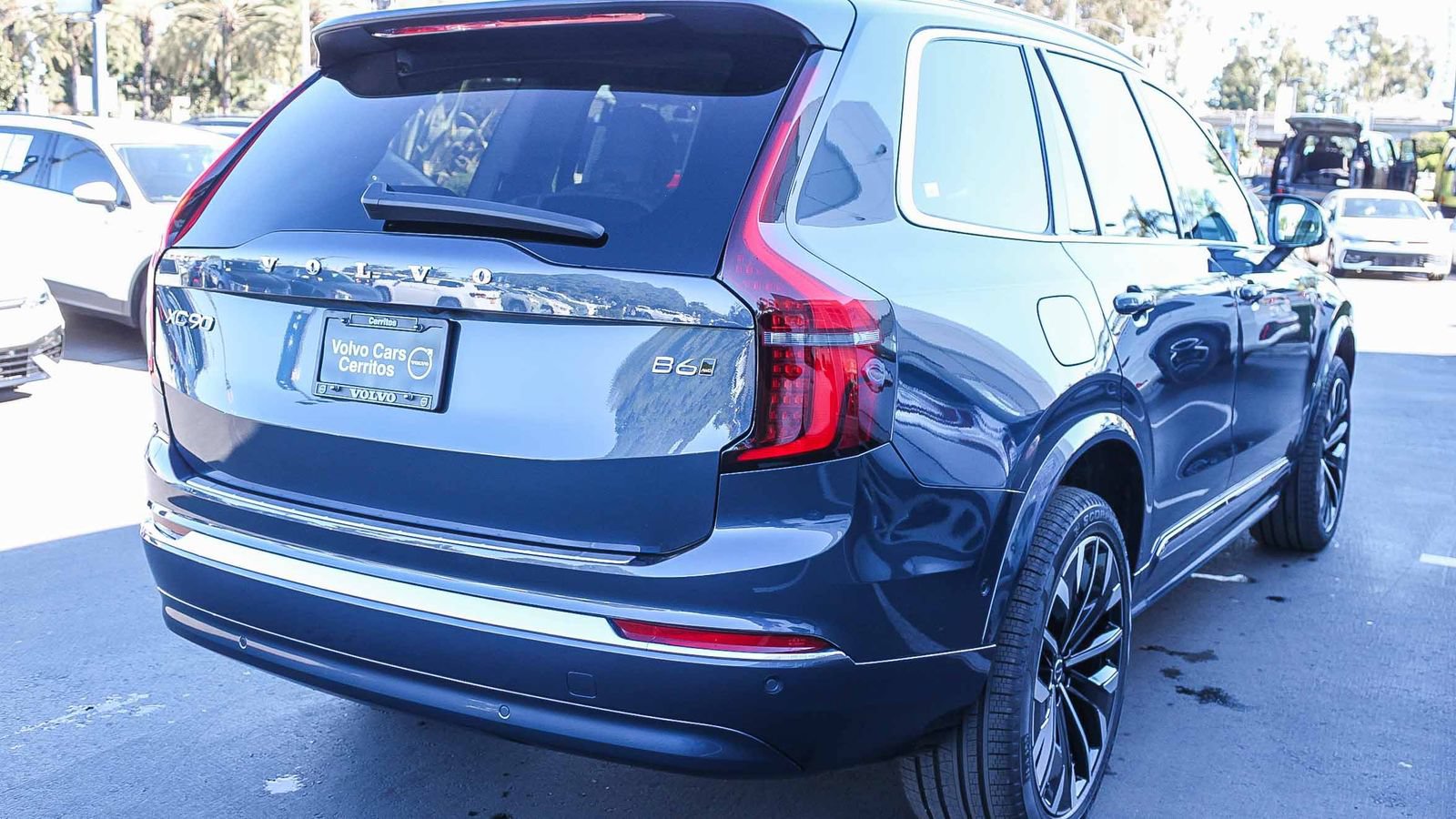 New 2026 Volvo XC90 B6 Ultra w/ Protection Package AWD/4WD image 6