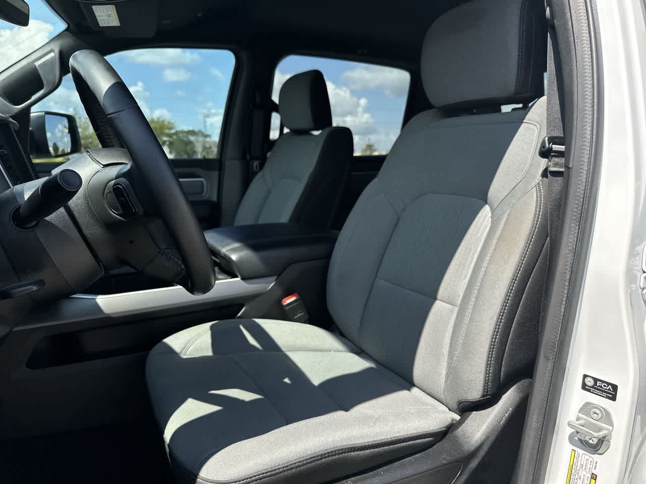 Used 2023 RAM 1500 Big Horn AWD/4WD image 16