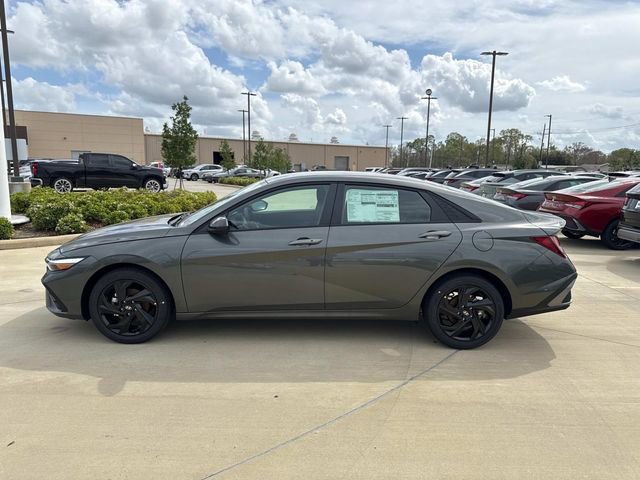 New 2026 Hyundai Elantra Sport image 6