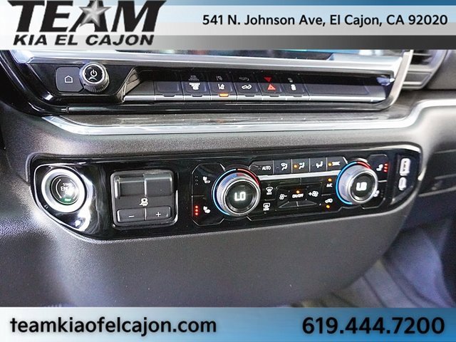 Used 2024 Chevrolet Silverado 2500 LTZ image 29