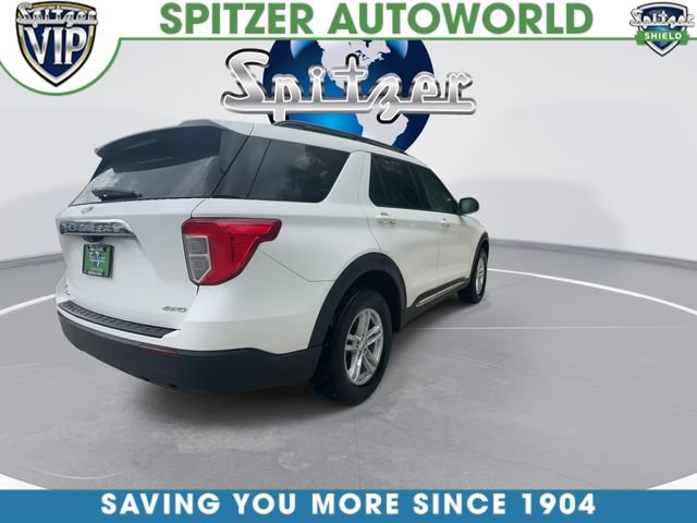 Used 2023 Ford Explorer XLT AWD/4WD image 9